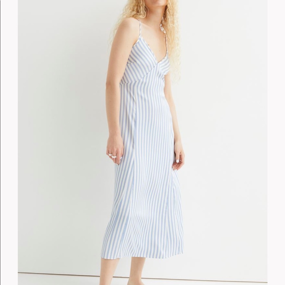 NWOT H&M midi dress
